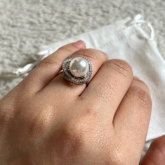 Cubic zirconia Adjustable Pearl Ring | Silver - Picture 5 of 6